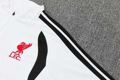Chándal Liverpool Blanco y Negro 2026/27 – Adidas – Conjunto de Entrenamiento