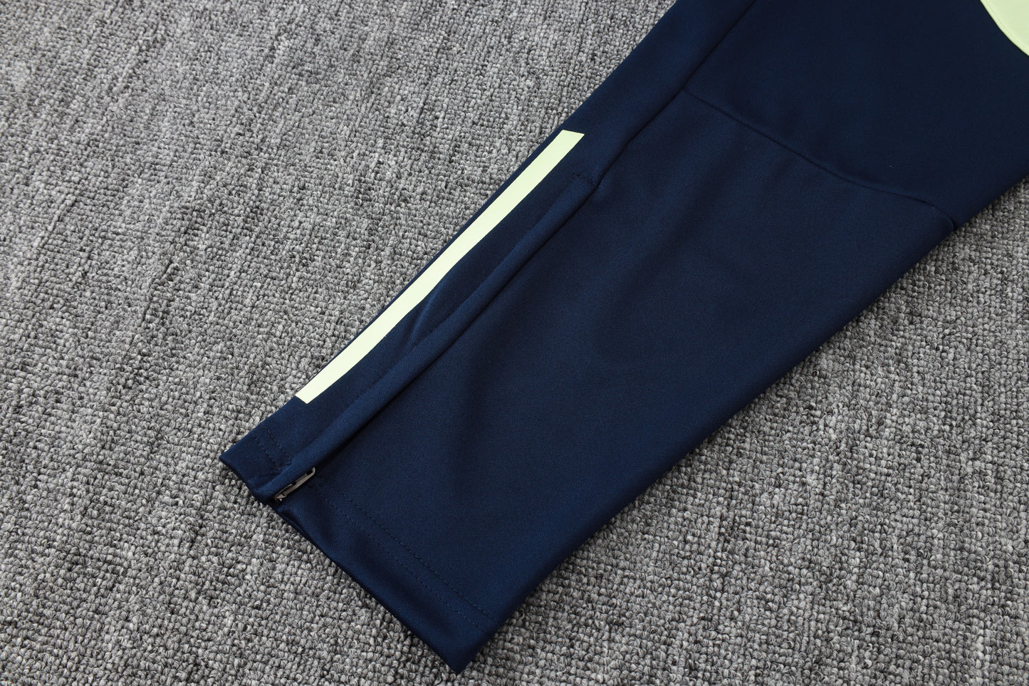 Chándal Real Madrid Verde Lima 2025/2026