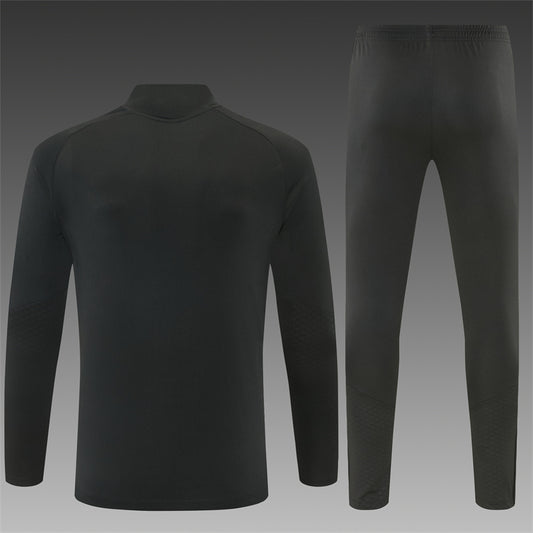 Conjunto Liverpool 2026/2027 – Negro Total Entrenamiento