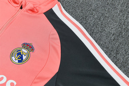Chándal Real Madrid Entrenamiento 26/27 – Coral y Gris Oscuro