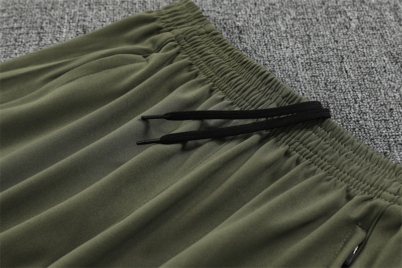 REAL MADRID – KIT DE ENTRENAMIENTO OSCURO 2025/26