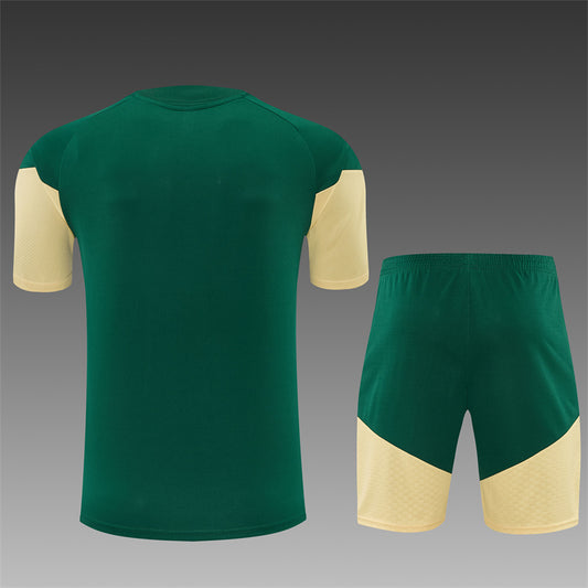 Conjunto Real Madrid 2026/2027 – Verde Entrenamiento