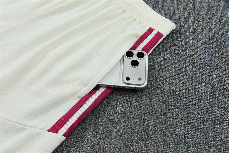 Conjunto Real Madrid Entrenamiento Blanco y Rosa 26/27