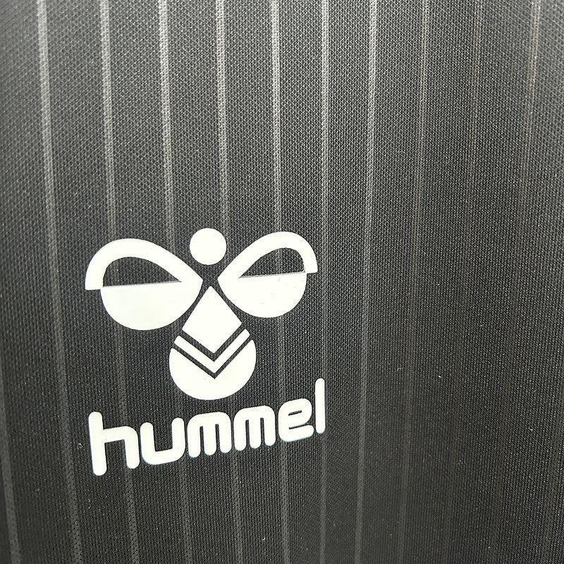 Camiseta Celta de Vigo Edición Especial Negra – Temporada 2025/26 (Oficial Hummel)