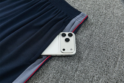 Conjunto Inglaterra 2026/2027 – Azul Oscuro Entrenamiento