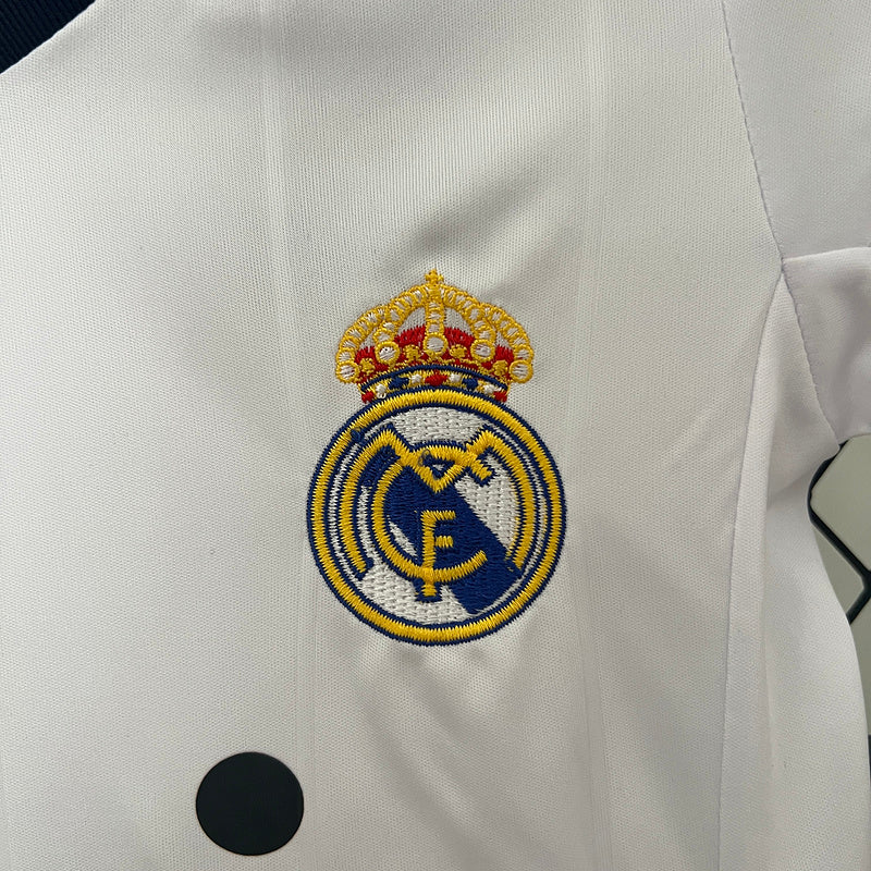 Conjunto Infantil Real Madrid Local – Era Bwin
