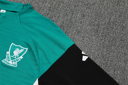 Liverpool 25/26 – Training Verde Aqua / Negro