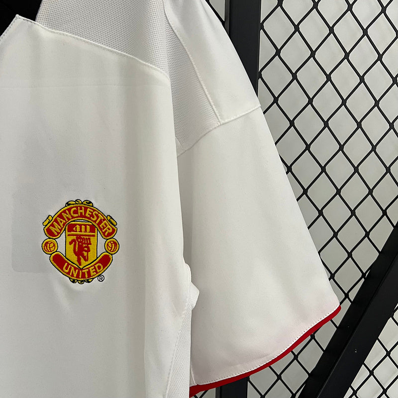 Camiseta Manchester United Away Nike – Vodafone (2002-2004)