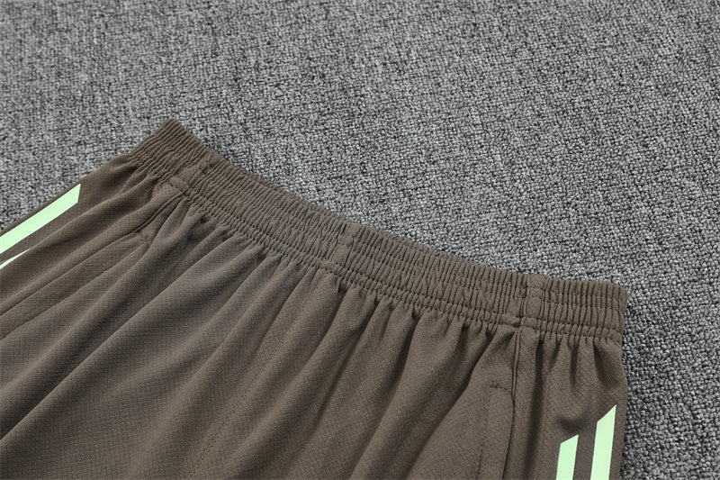 REAL MADRID – CONJUNTO DE ENTRENAMIENTO VERDE MENTA 2025/26