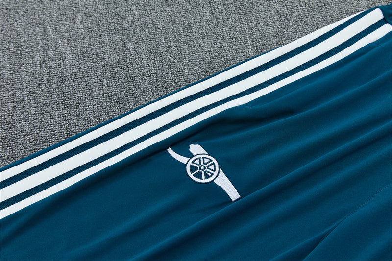 Chándal Arsenal Entrenamiento 26/27 – Azul, Rojo y Blanco