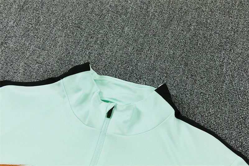 Chándal Francia Verde Claro y Negro 2026/27 – Nike – Conjunto de Entrenamiento