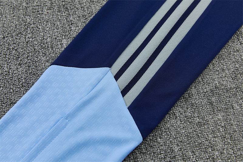 Chándal Ajax Azul Marino y Celeste – Adidas – Conjunto de Entrenamiento