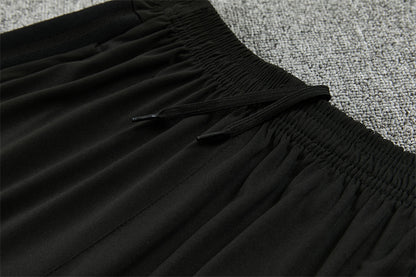 Chándal Manchester United Black Edition 2026/27 – Conjunto de Entrenamiento