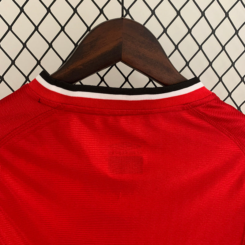 Camiseta Manchester United Home Umbro – Vodafone (2002-2004)