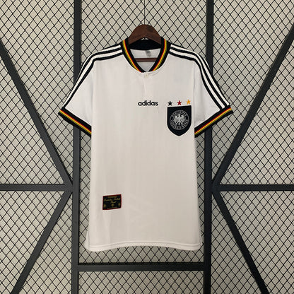 Camiseta Retro Alemania Adidas – Edición Clásica con Detalles Tricolores