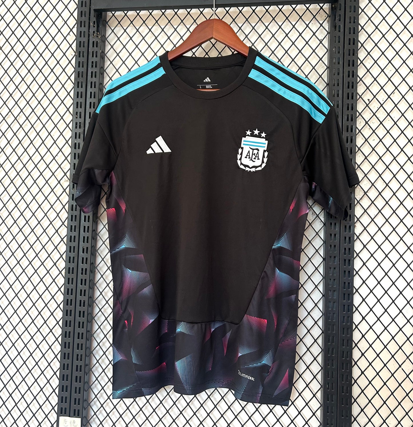 Camiseta Argentina 2025/2026 Alternativa Negra – Diseño Moderno