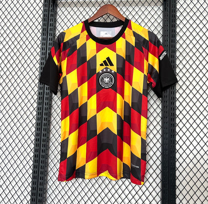 Camiseta Alemania 2025/2026 Edición Especial – Diseño geométrico tricolor