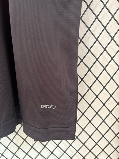 Camiseta AC Milan 2026/2027 Alternativa – Negra con Detalles Naranja Oficial Puma