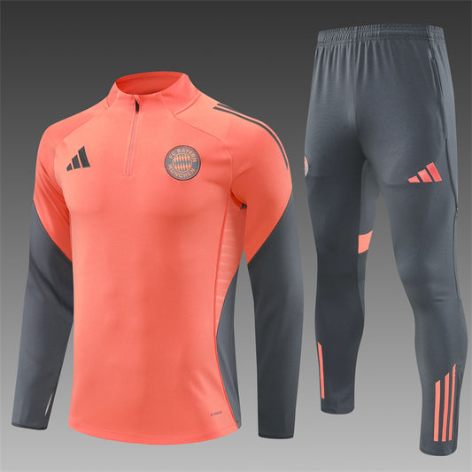 FC BAYERN MÜNCHEN – TRAINING KIT 2025/26