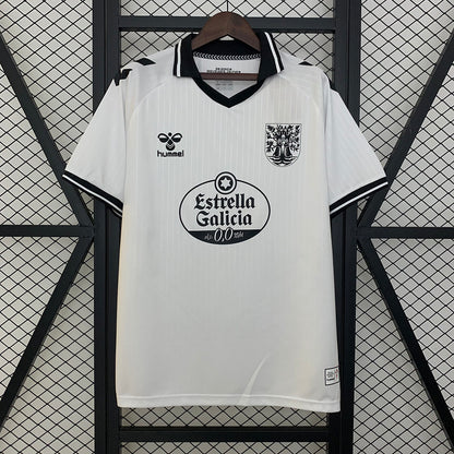 Camiseta Celta de Vigo Edición Especial Blanca – Temporada 2025/26 (Oficial Hummel)