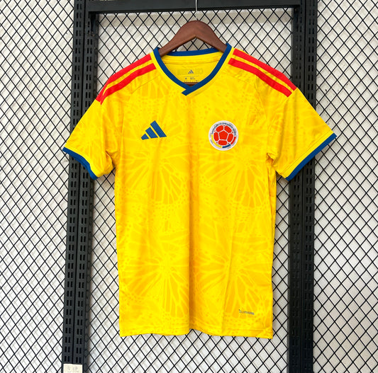 Camiseta Colombia 2025/2026 Local – Amarilla Diseño Gráfico Premium
