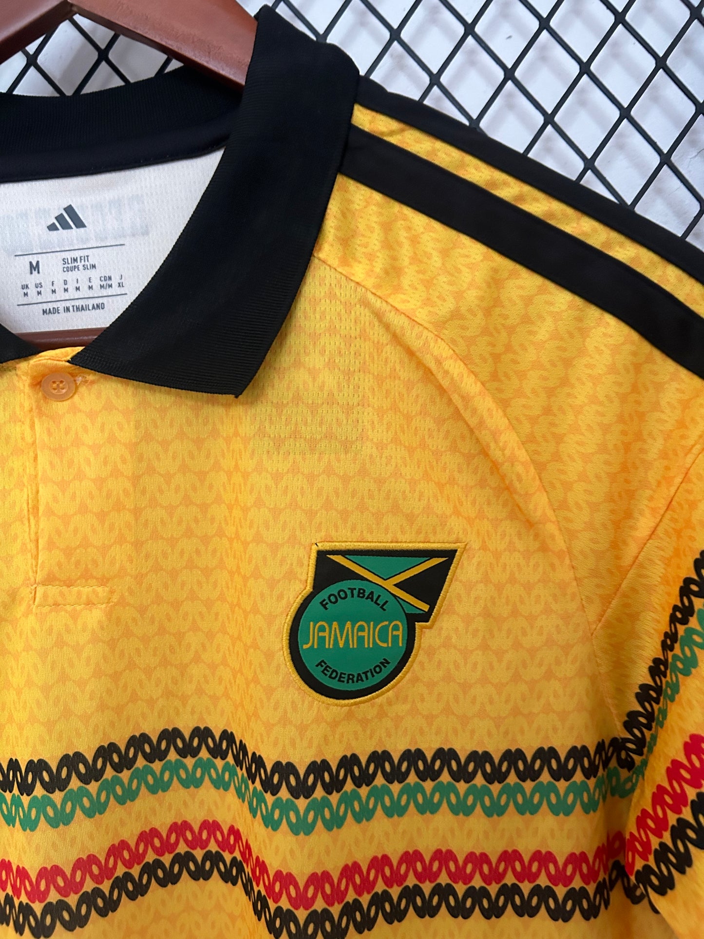 Camiseta Jamaica 2025/2026 Local – Amarilla estilo retro