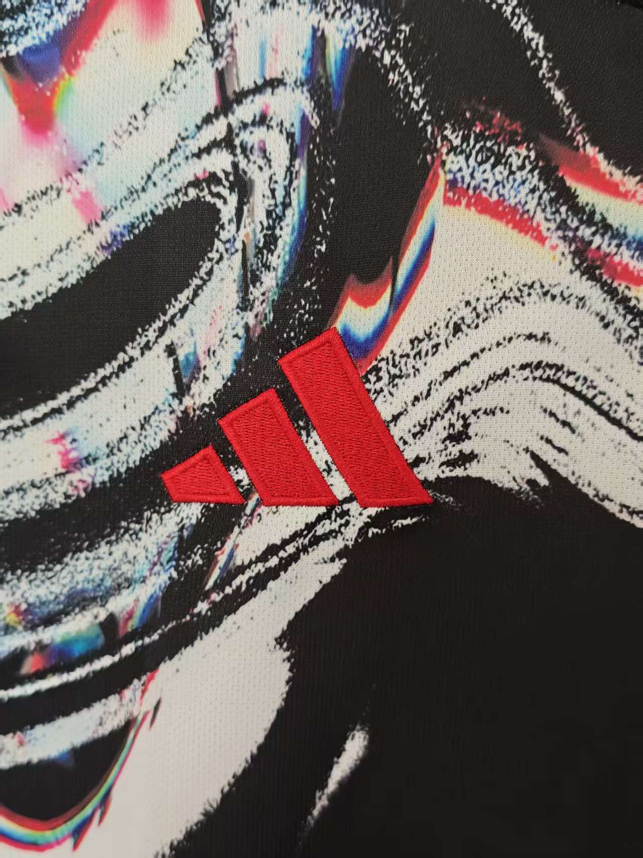 Camiseta Manchester United 2026/2027 Edición Especial Negra – Diseño Gráfico Adidas