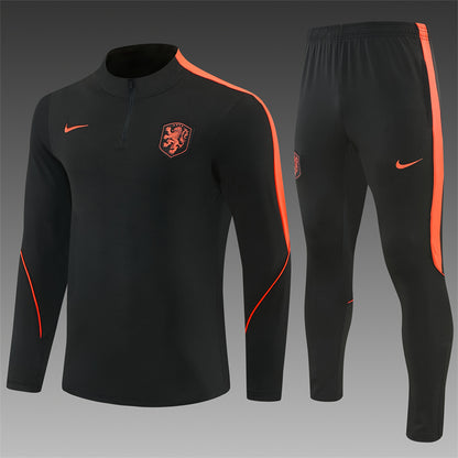 Conjunto Países Bajos 2026/2027 – Negro/Naranja Entrenamiento