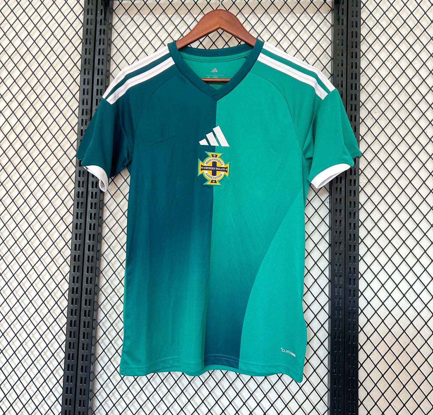 Camiseta Irlanda del Norte 2025/2026 Local – Verde Oficial