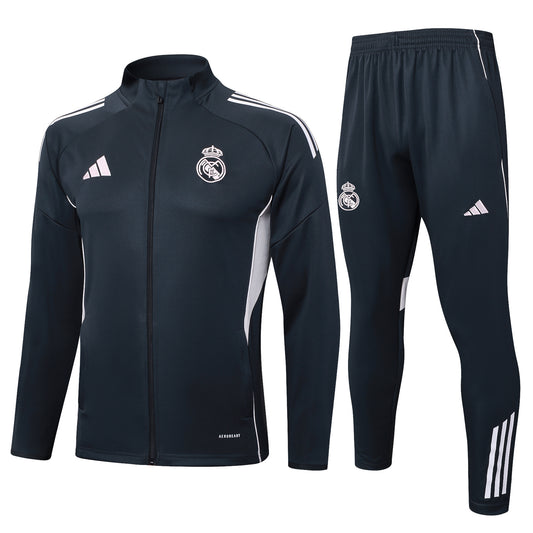Chándal Real Madrid 2025/2026 – Elegancia Merengue