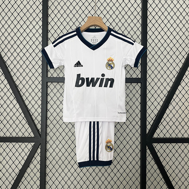 Conjunto Infantil Real Madrid Local – Era Bwin