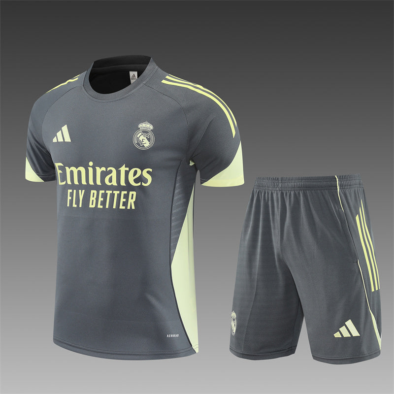 Set Oficial Real Madrid Alternativo 25/26 – Estilo Sobrio con Toque Neón
