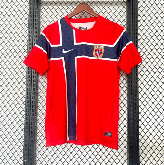 Camiseta Noruega 2025/2026 Local – Roja con cruz nórdica