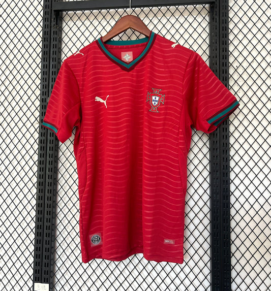 Camiseta Portugal 2025/2026 Local – Roja Diseño Ondas Premium