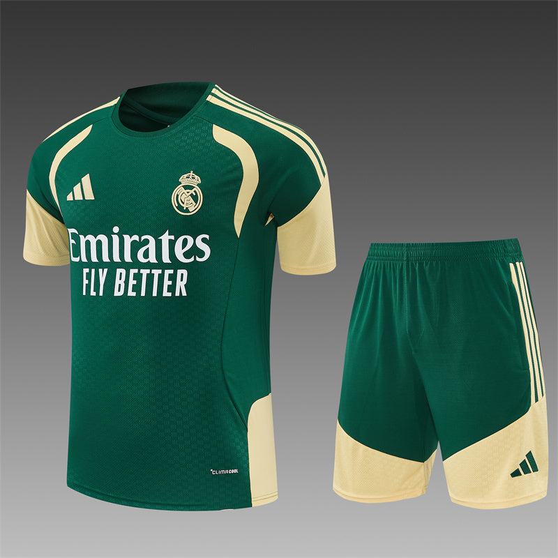 Conjunto Real Madrid 2026/2027 – Verde Entrenamiento