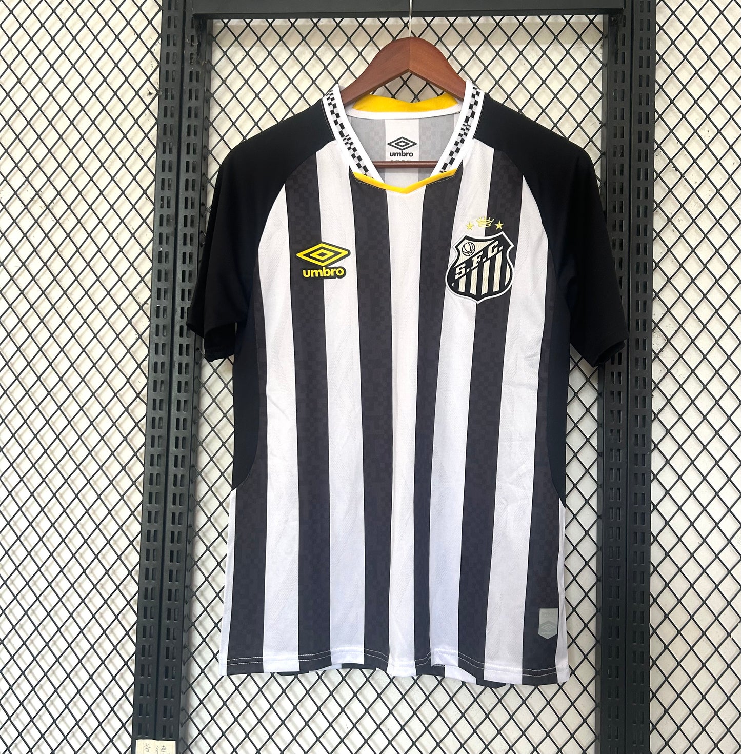 SANTOS FC 25/26 – CAMISETA LOCAL