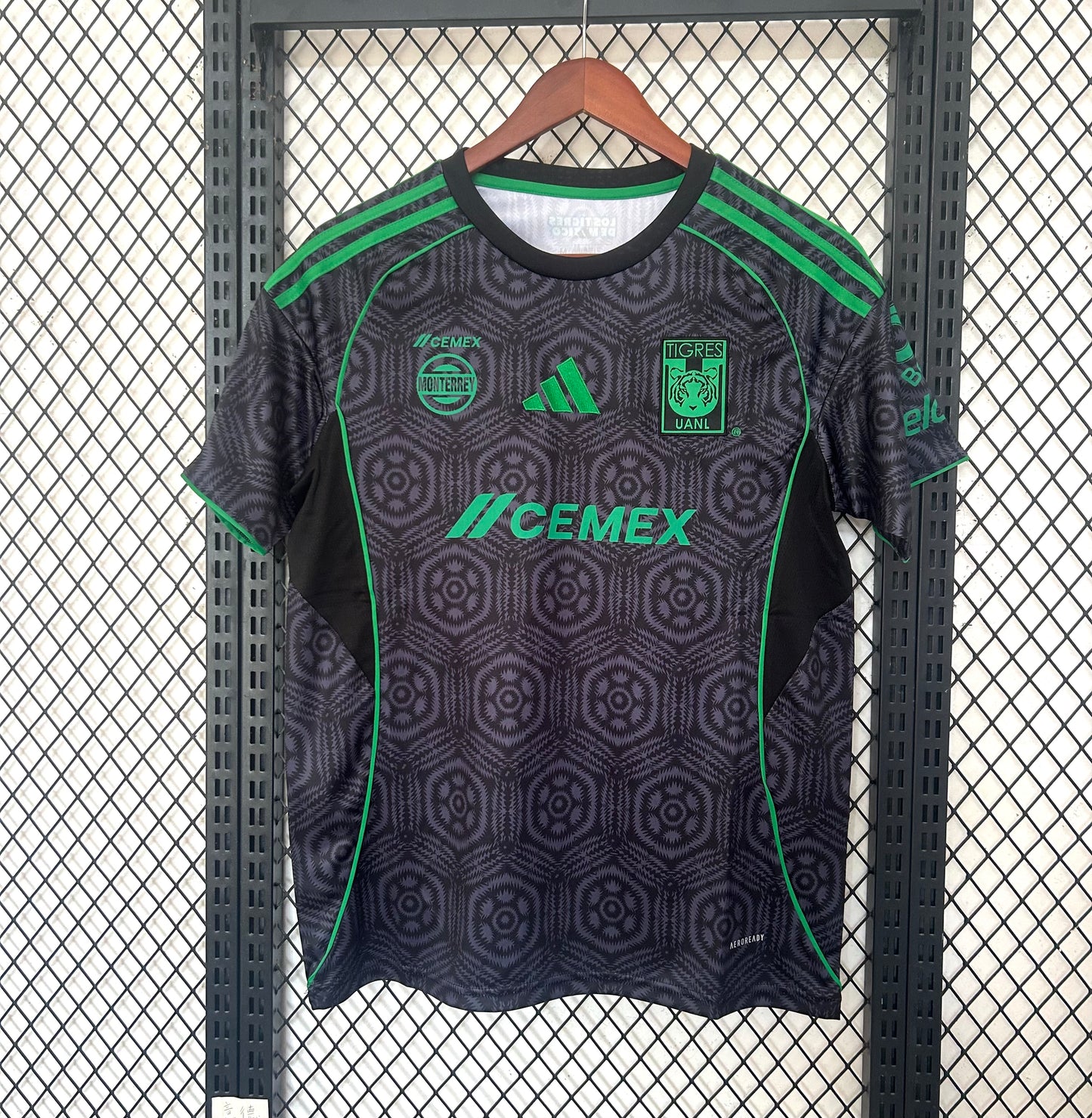 TIGRES UANL 25/26 – CAMISETA TERCERA