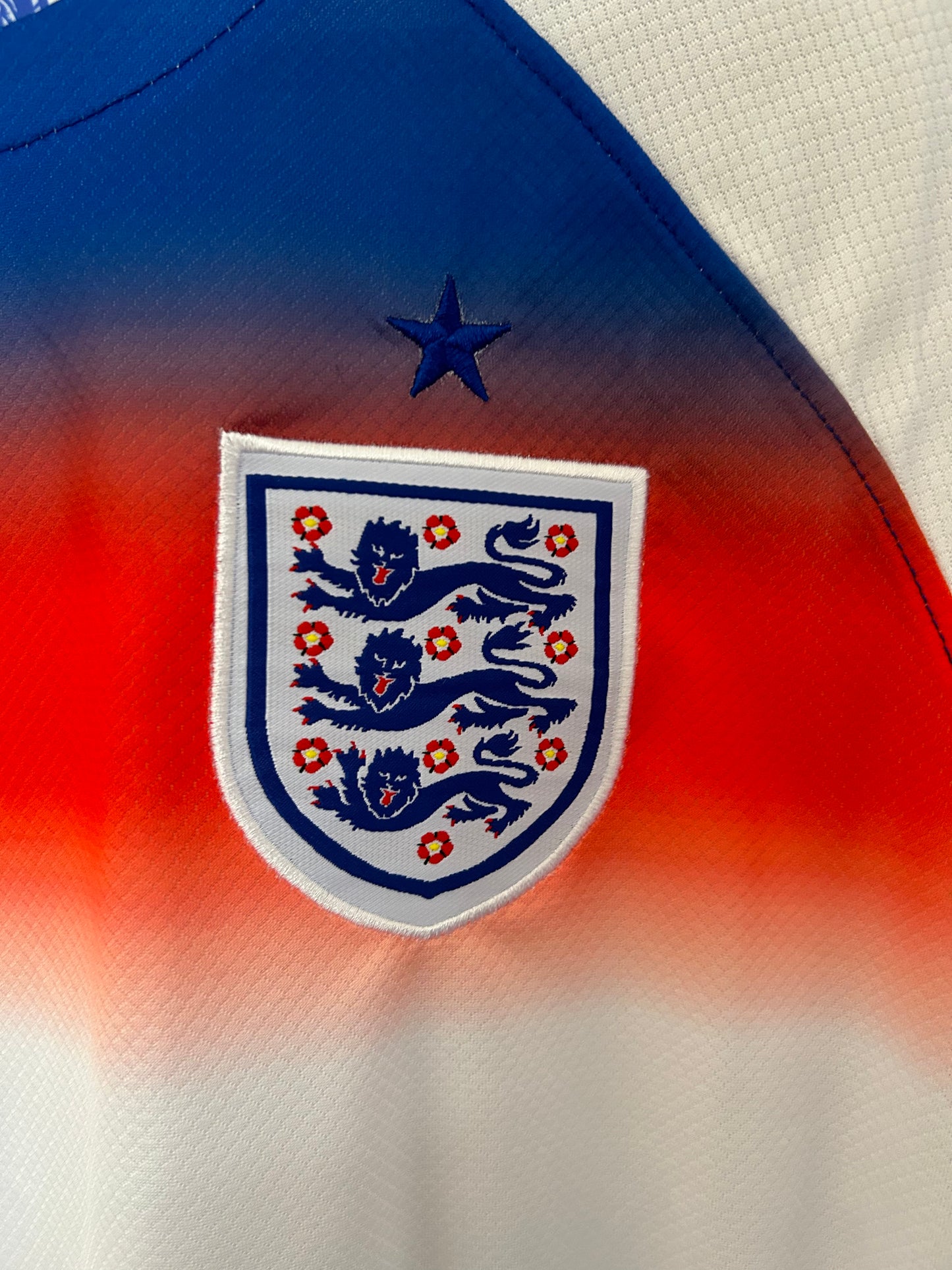 INGLATERRA 2025/2026 – CAMISETA LOCAL
