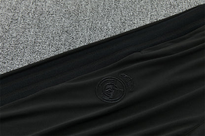 Conjunto Real Madrid 2026/2027 – Negro Total Entrenamiento
