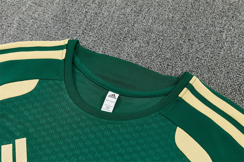 Conjunto Real Madrid 2026/2027 – Verde Entrenamiento