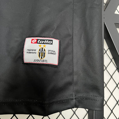 Camiseta Juventus Away Lotto – Fastweb (2003-2004)