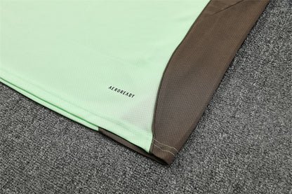 REAL MADRID – CONJUNTO DE ENTRENAMIENTO VERDE MENTA 2025/26