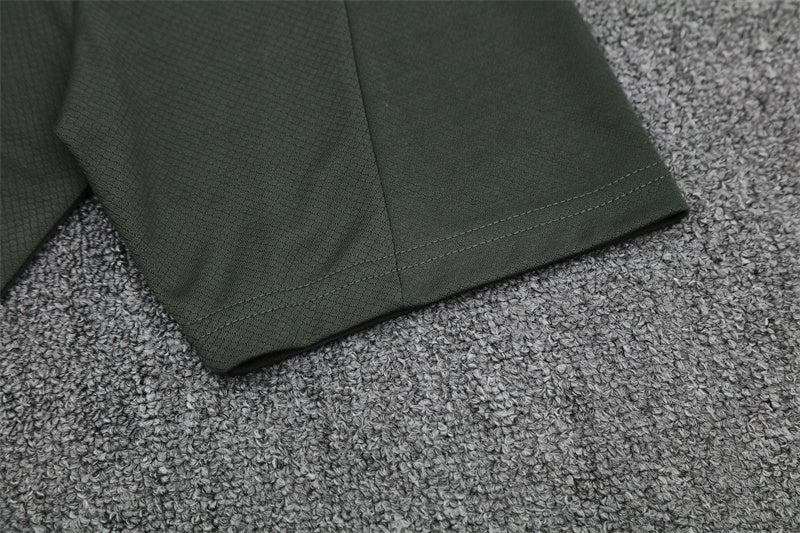 Set Oficial Chelsea Cuarta Equipación 25/26 – Minimalismo y Fuerza en Verde Oscuro