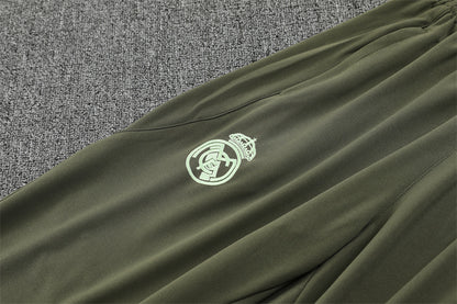 REAL MADRID – KIT DE ENTRENAMIENTO 2025/26