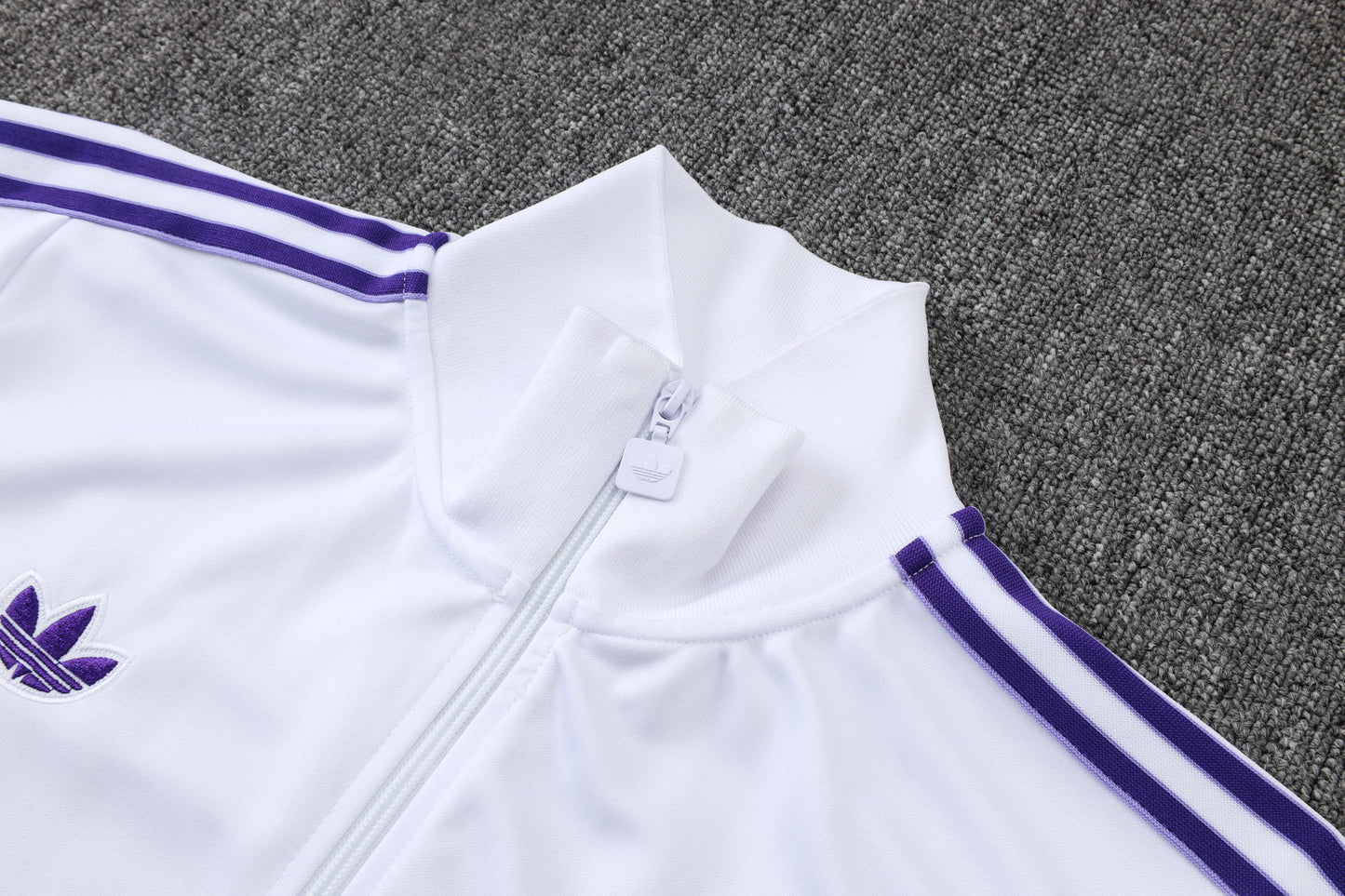 Chándal Real Madrid Retro Blanco y Morado 2025/2026