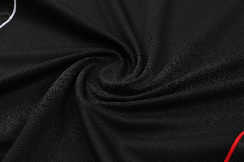 Ajax 25/26 – Negro con detalles rojos