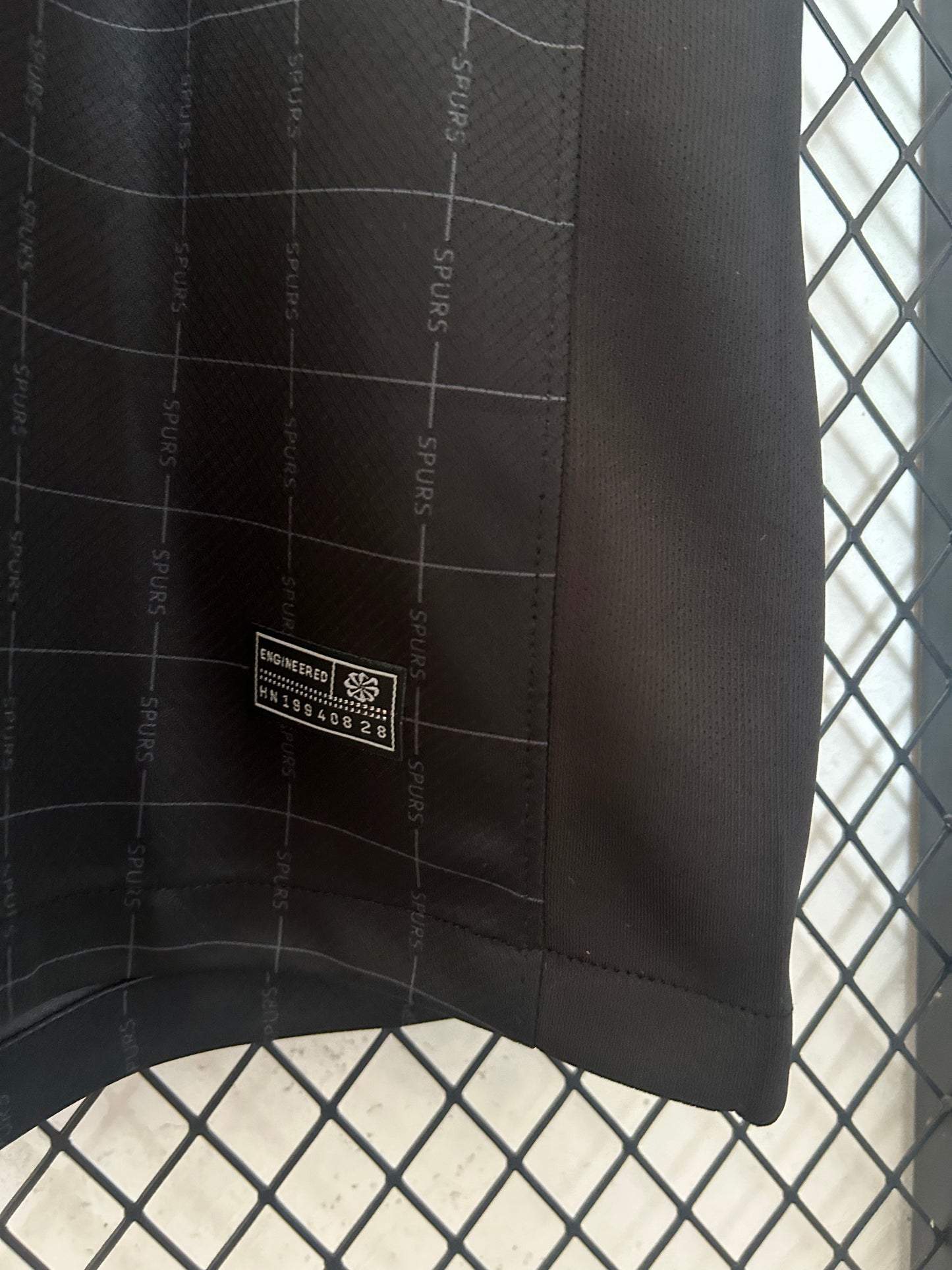 CAMISETA TOTTENHAM HOTSPUR 25/26 – THIRD KIT “LONDON SHADOW”