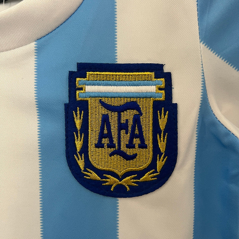 Conjunto Infantil Argentina Retro 1986 – Le Coq Sportif