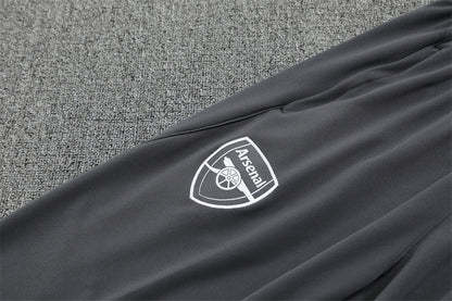 Chándal Arsenal Temporada 2025/2026 – Entrenamiento Oficial Rojo y Gris