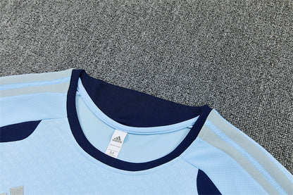 Conjunto Ajax Entrenamiento Azul Claro 26/27
